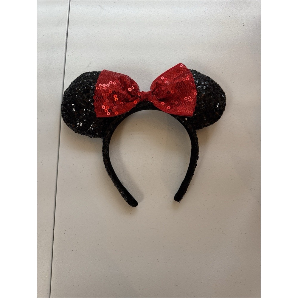 Disney Minnie Mouse Ear Headband with‎ Red Sequin Bow